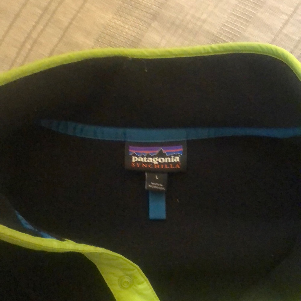Fleece pullover - Picture 2 of 3